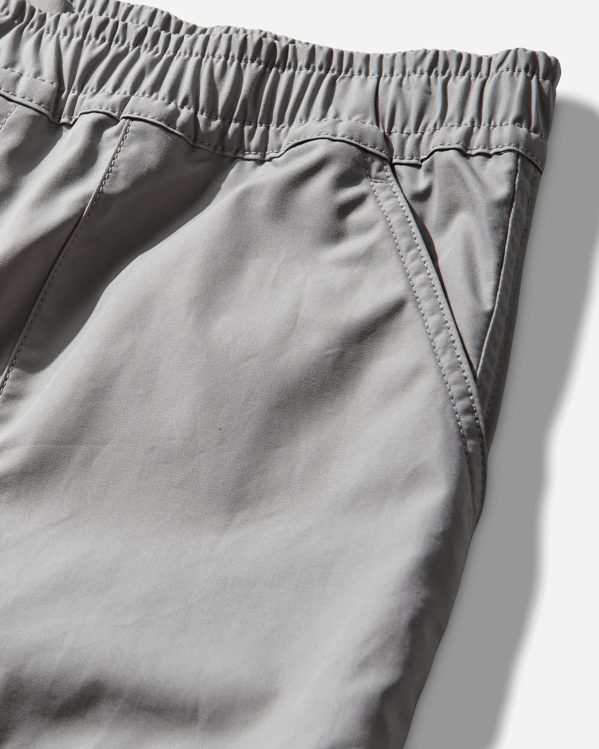 Men's Ghost All-Weather Cotton Canvas Cargo Shorts Dust - Image 4