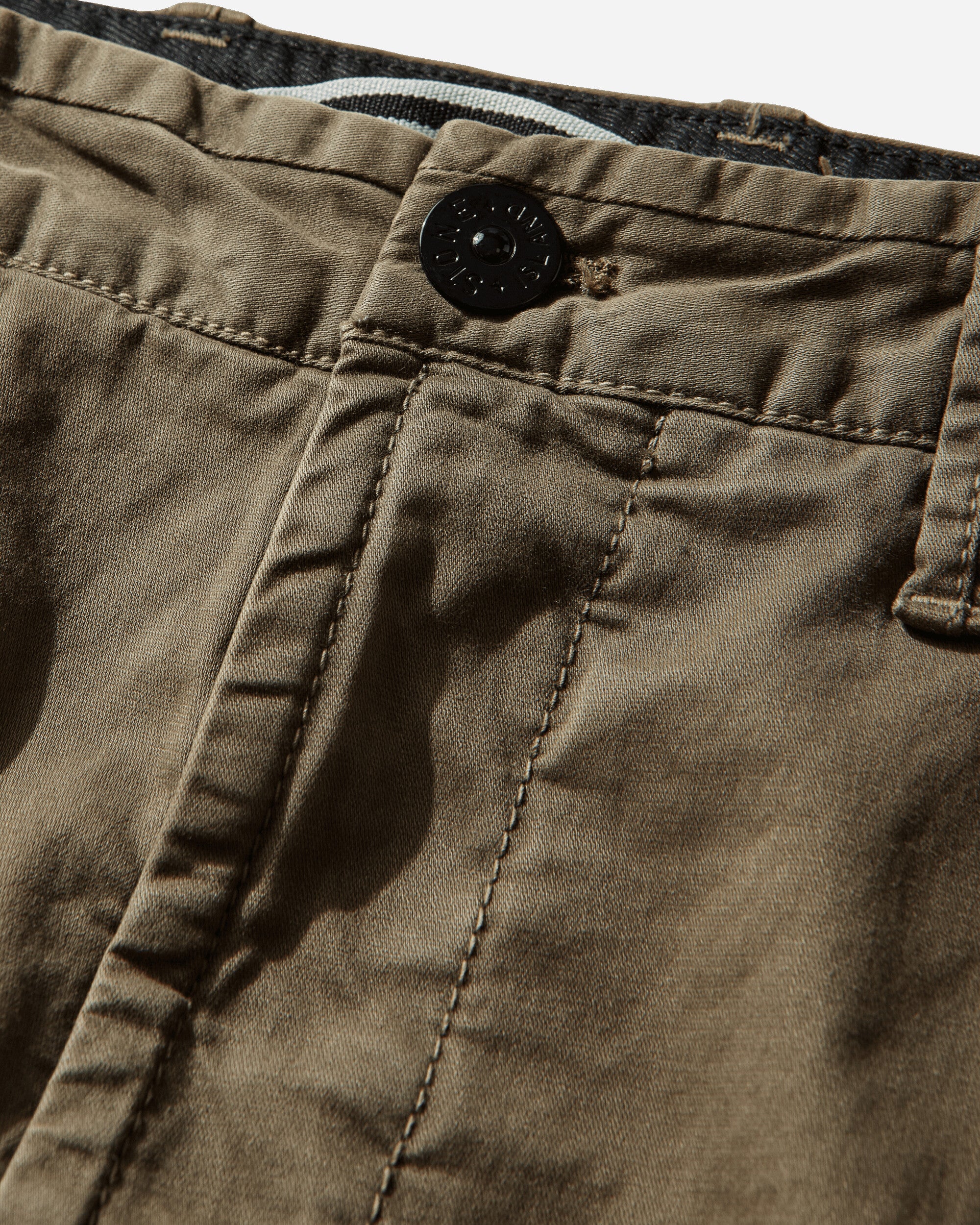 Men's Organic Cotton Stretch Broken Twill 'OLD' Effect Cargo Pants Military Green - Image 4