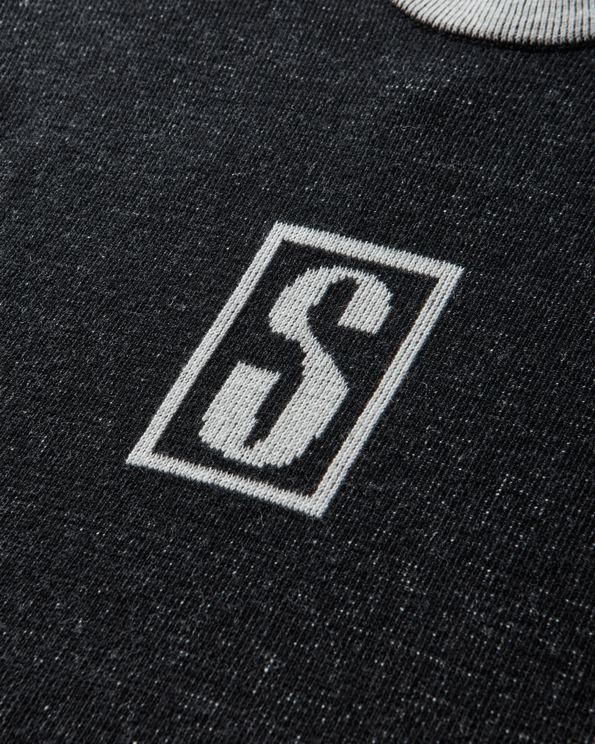 Alpine Sweater Black - Image 3