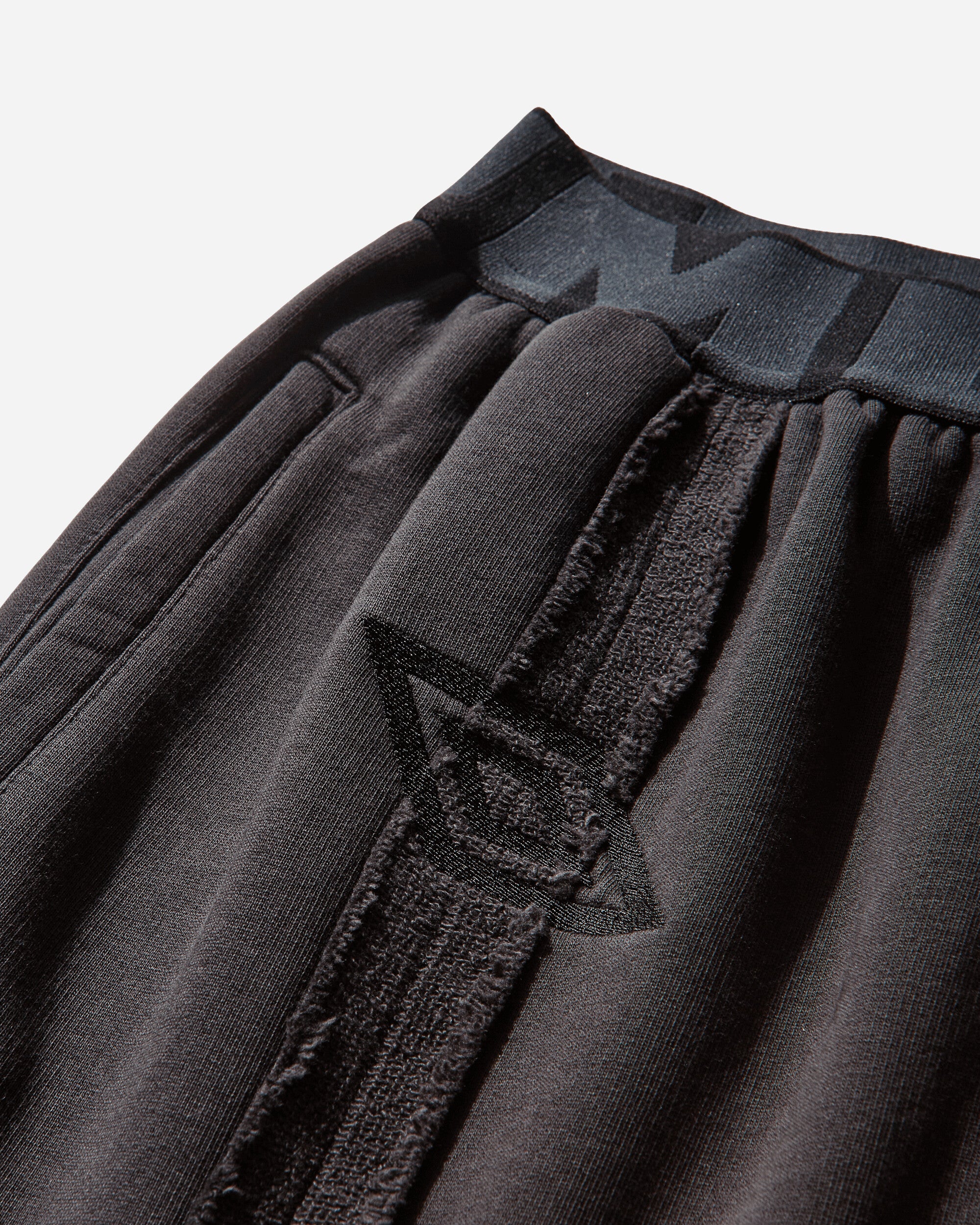 Bench Sweatpants Strong Wash Black - Image 4
