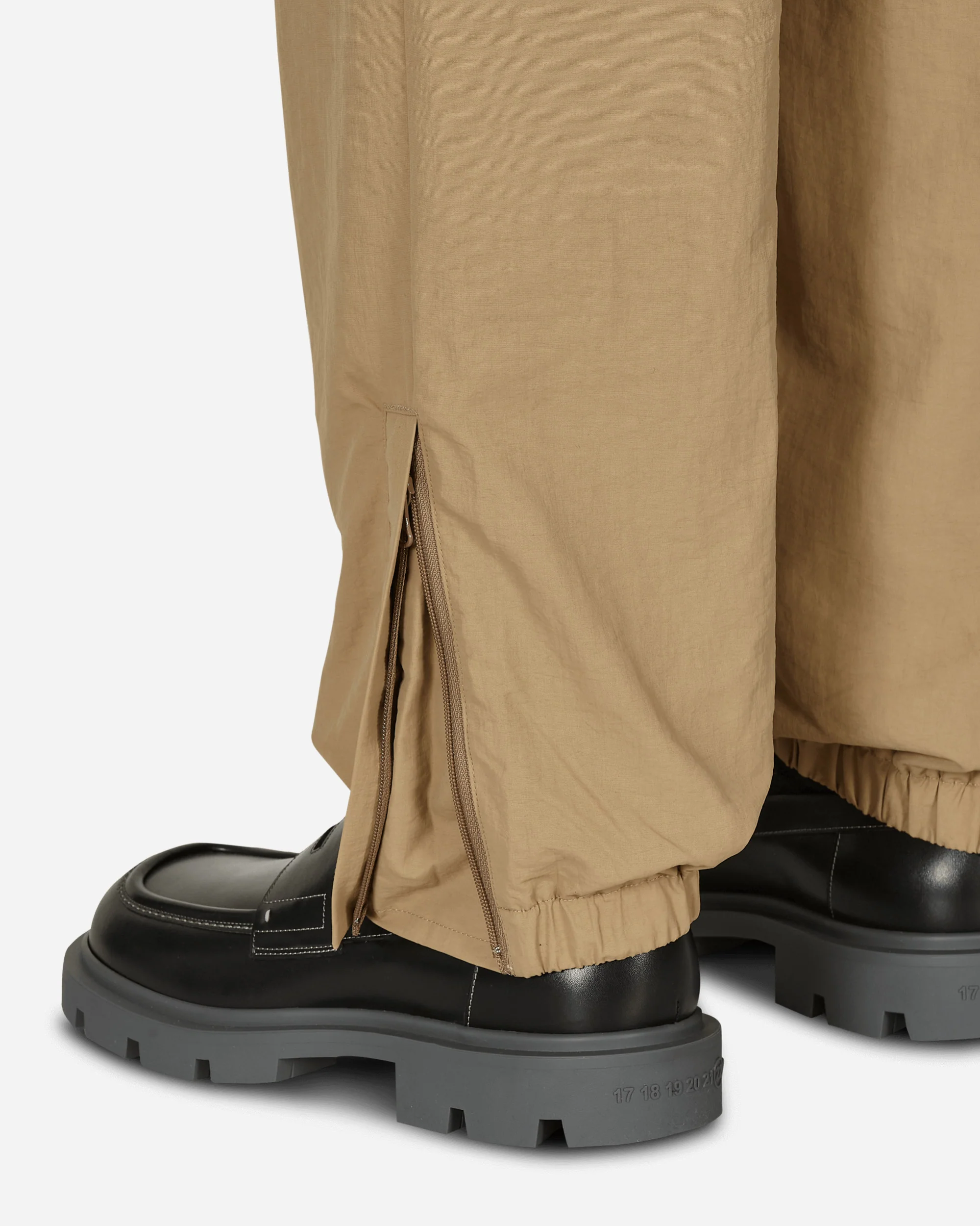 Nylon Cargo Pants Beige - Image 5