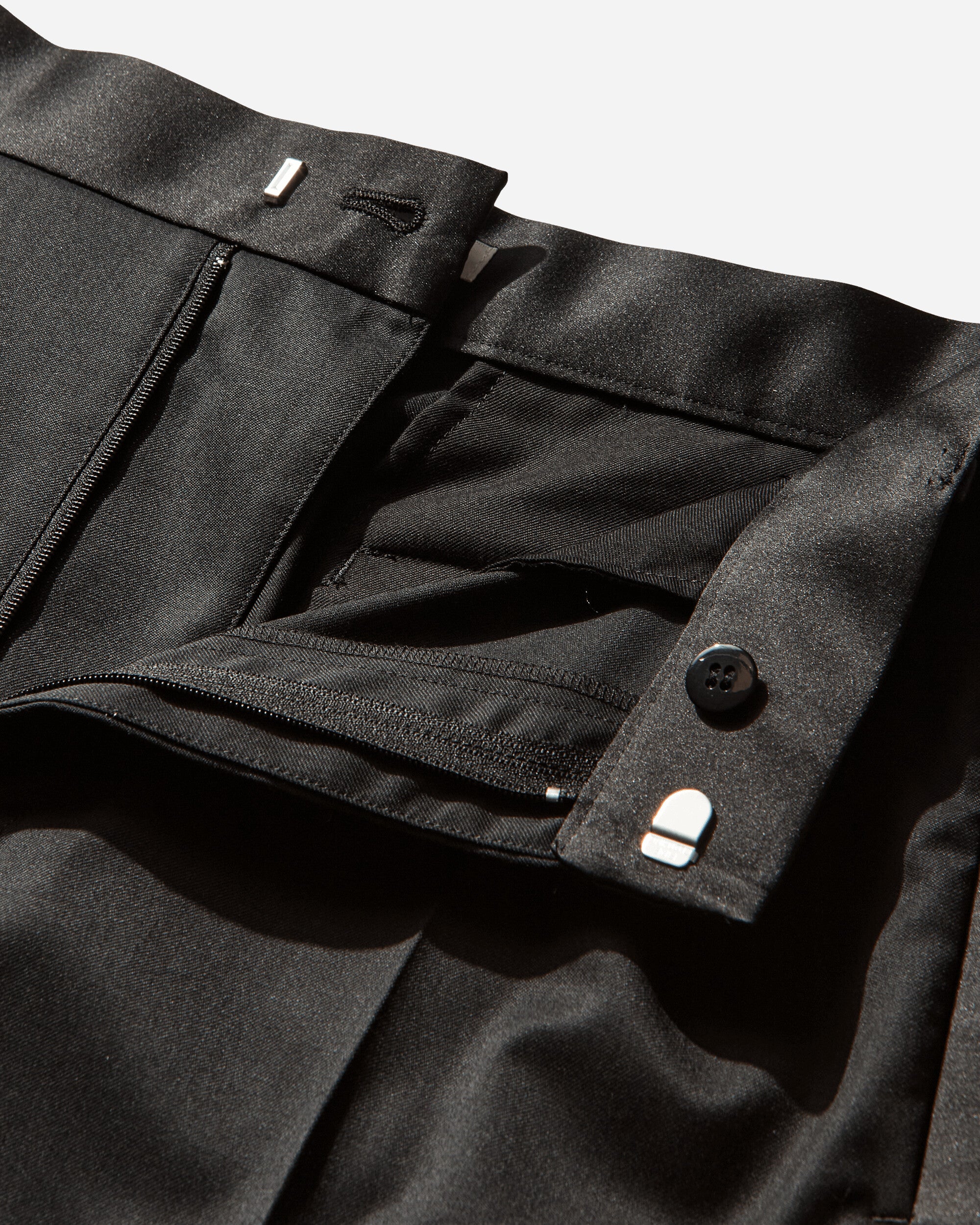 Women's Wool Satin Shorts Black - Image 4