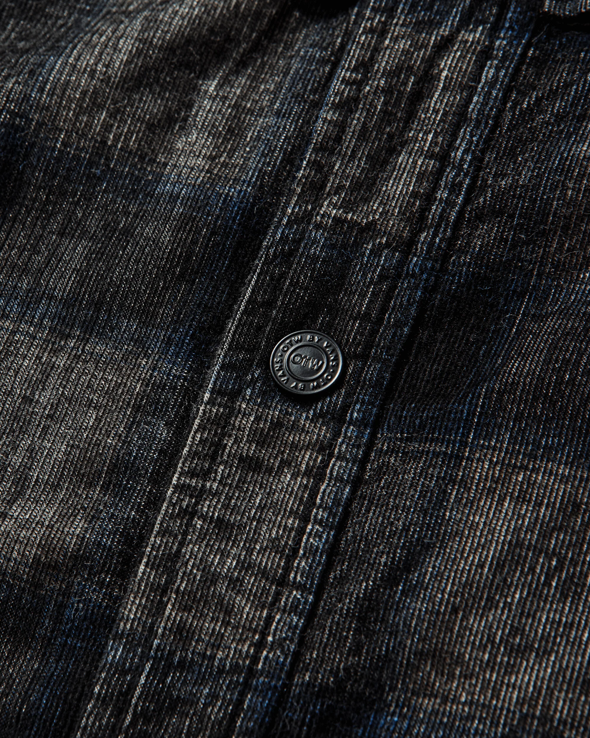 Men's Voyager Shortsleeve Shirt Black - Image 4
