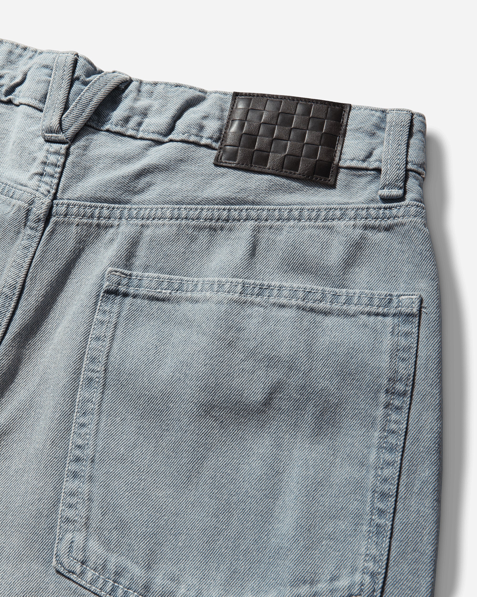 Women's Sirelle Cut-Off Jorts Light Stonewash Blue - Image 3
