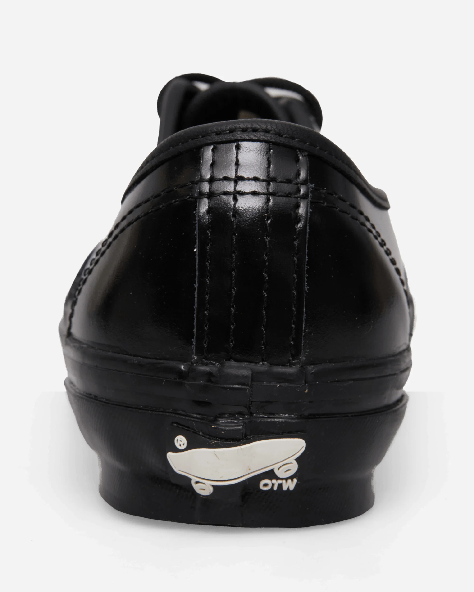 Authentic 44 Siped Vibram Sneakers Black - Image 6