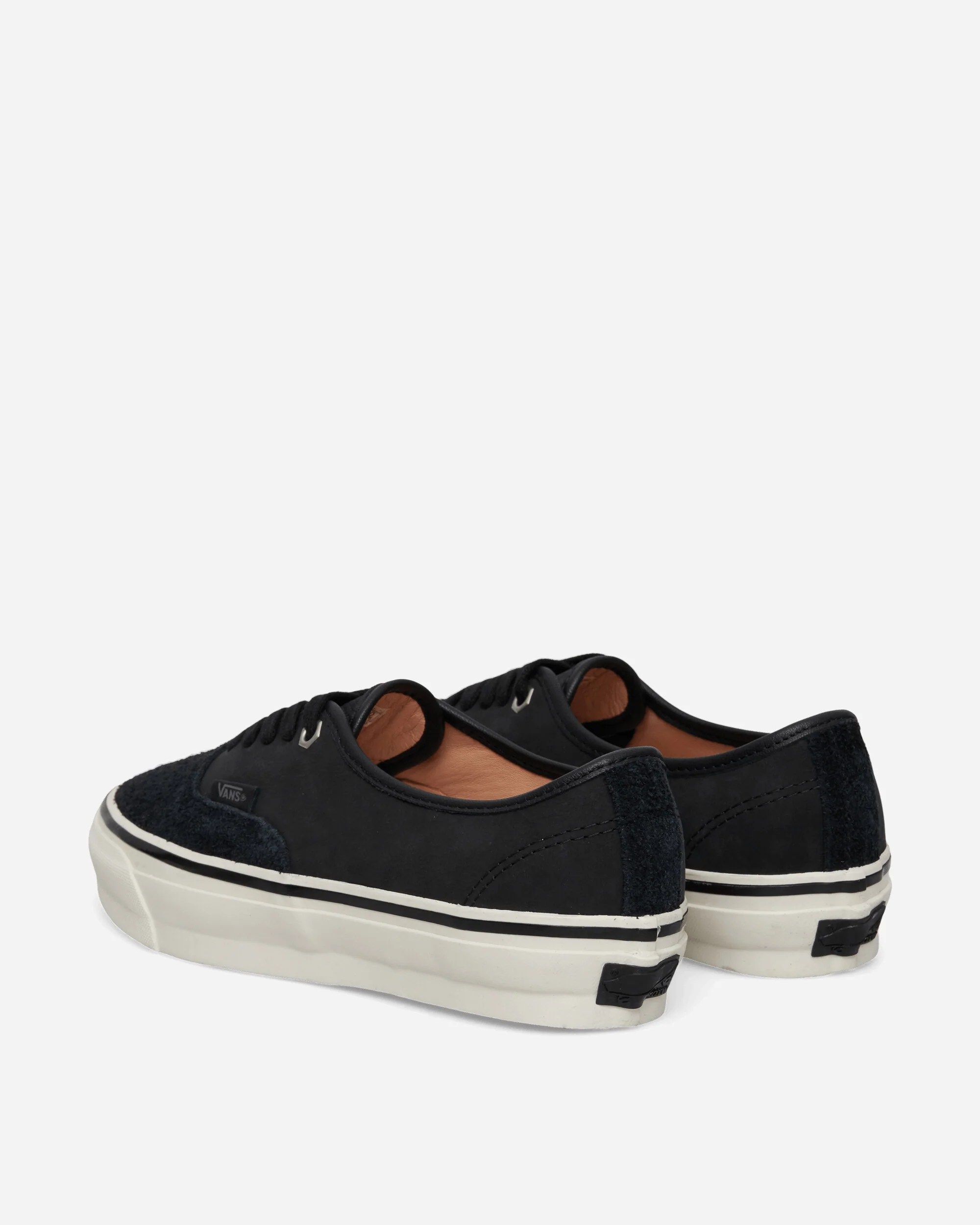 HAVEN Authentic 44 Vibram Sneakers Black - Image 4