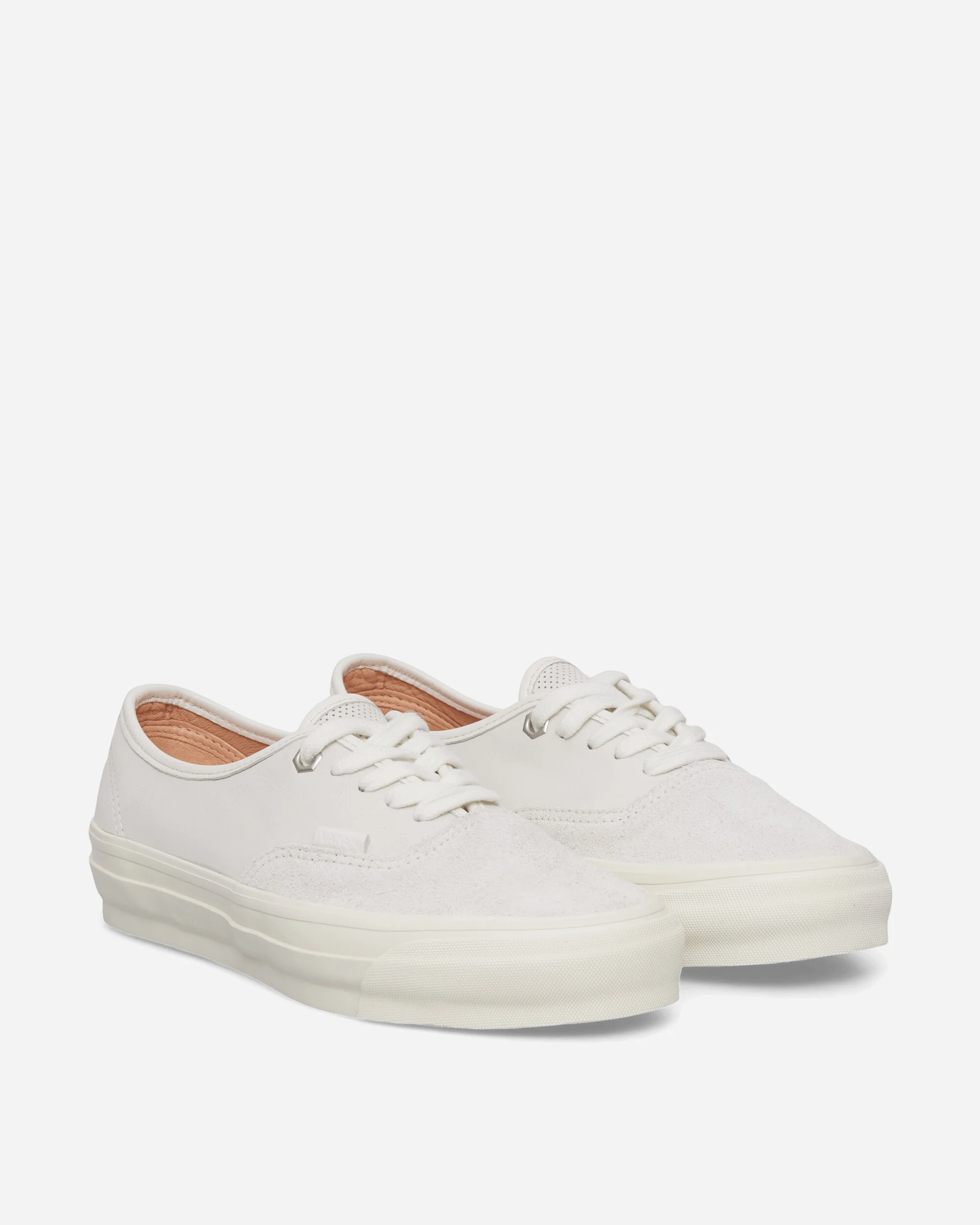 HAVEN Authentic 44 Vibram Sneakers White - Image 2