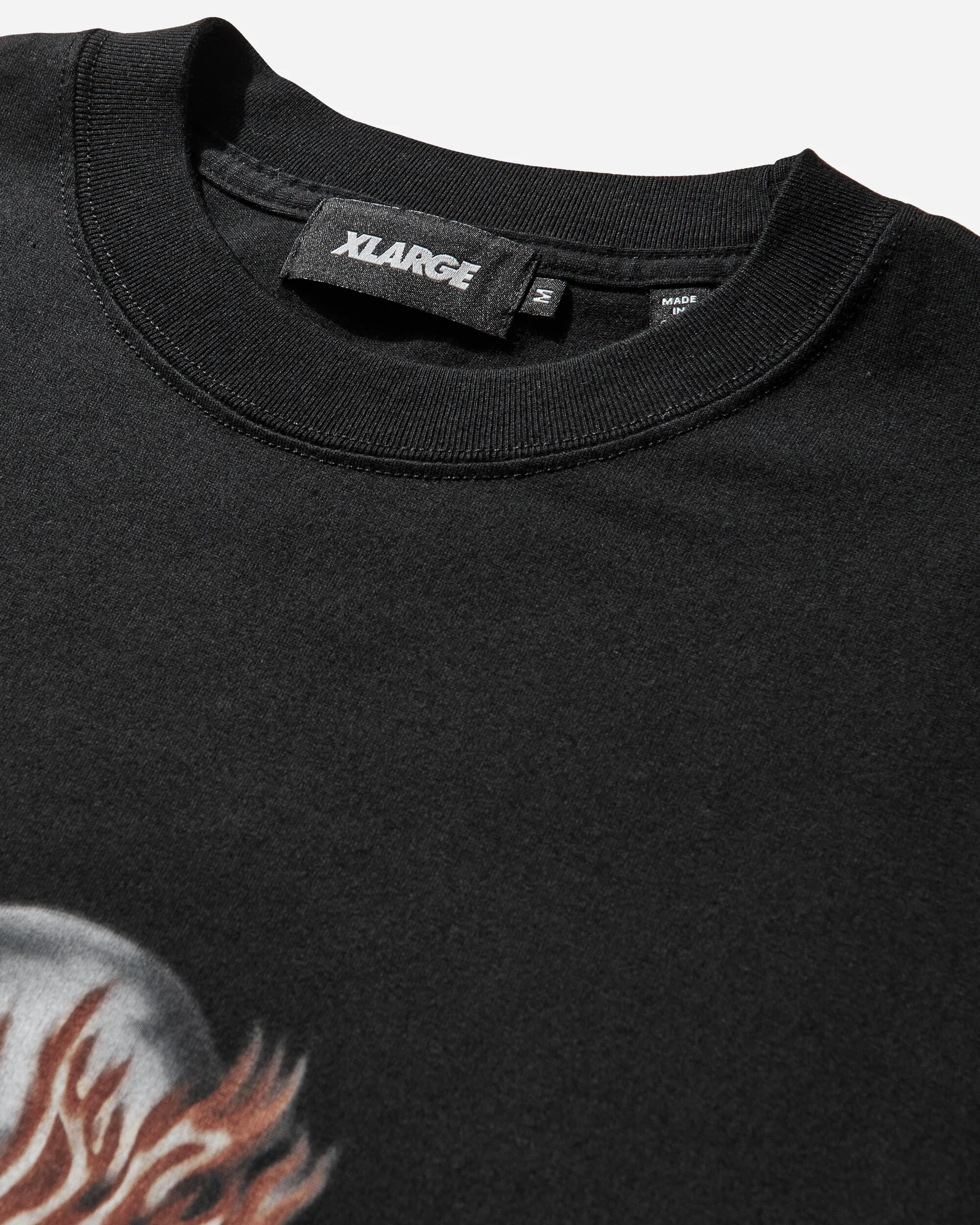 Men's Skull In Flames T-Shirt Black - Image 4