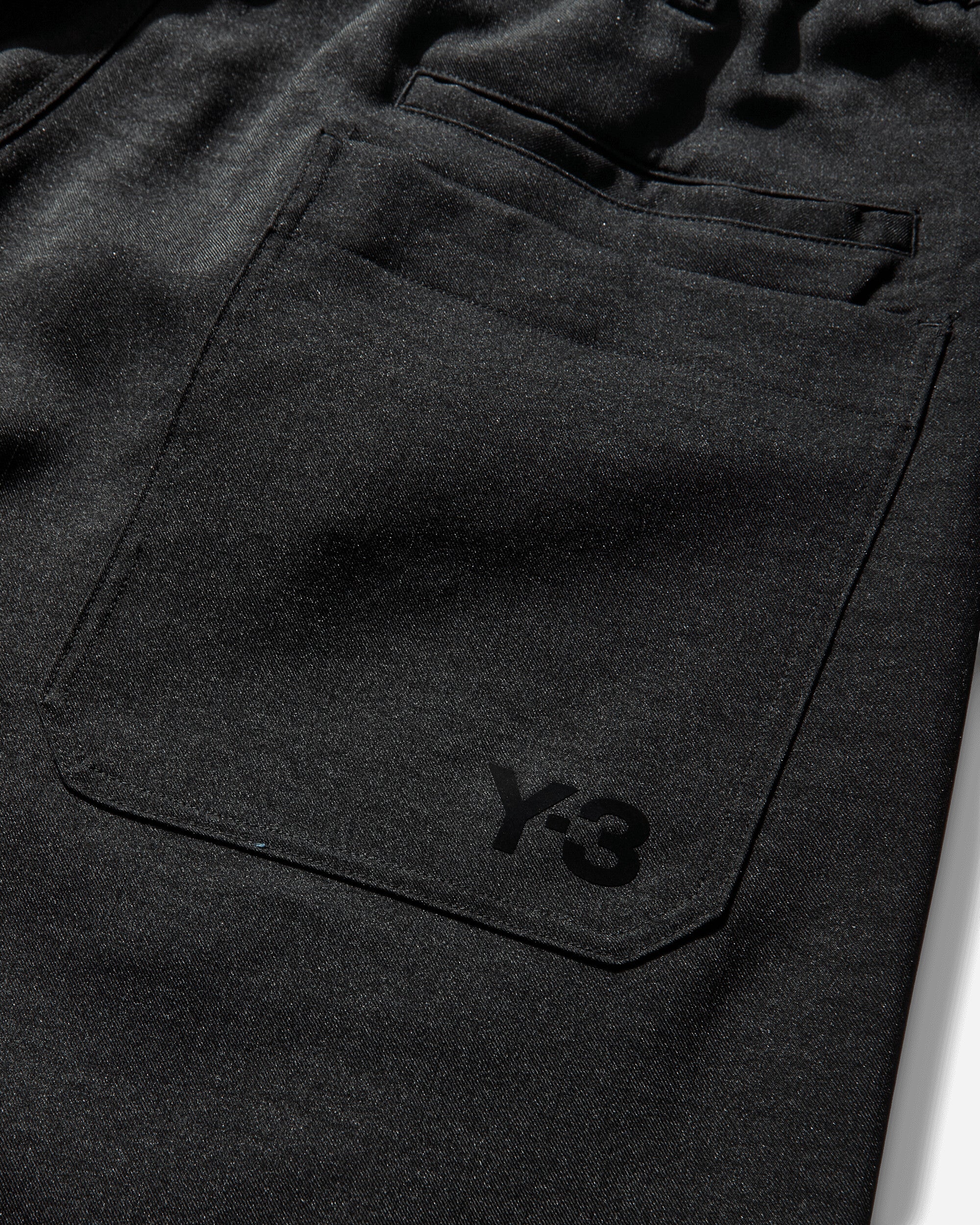 Y-3 Sport Uniform Pleated Shorts Black - Image 4