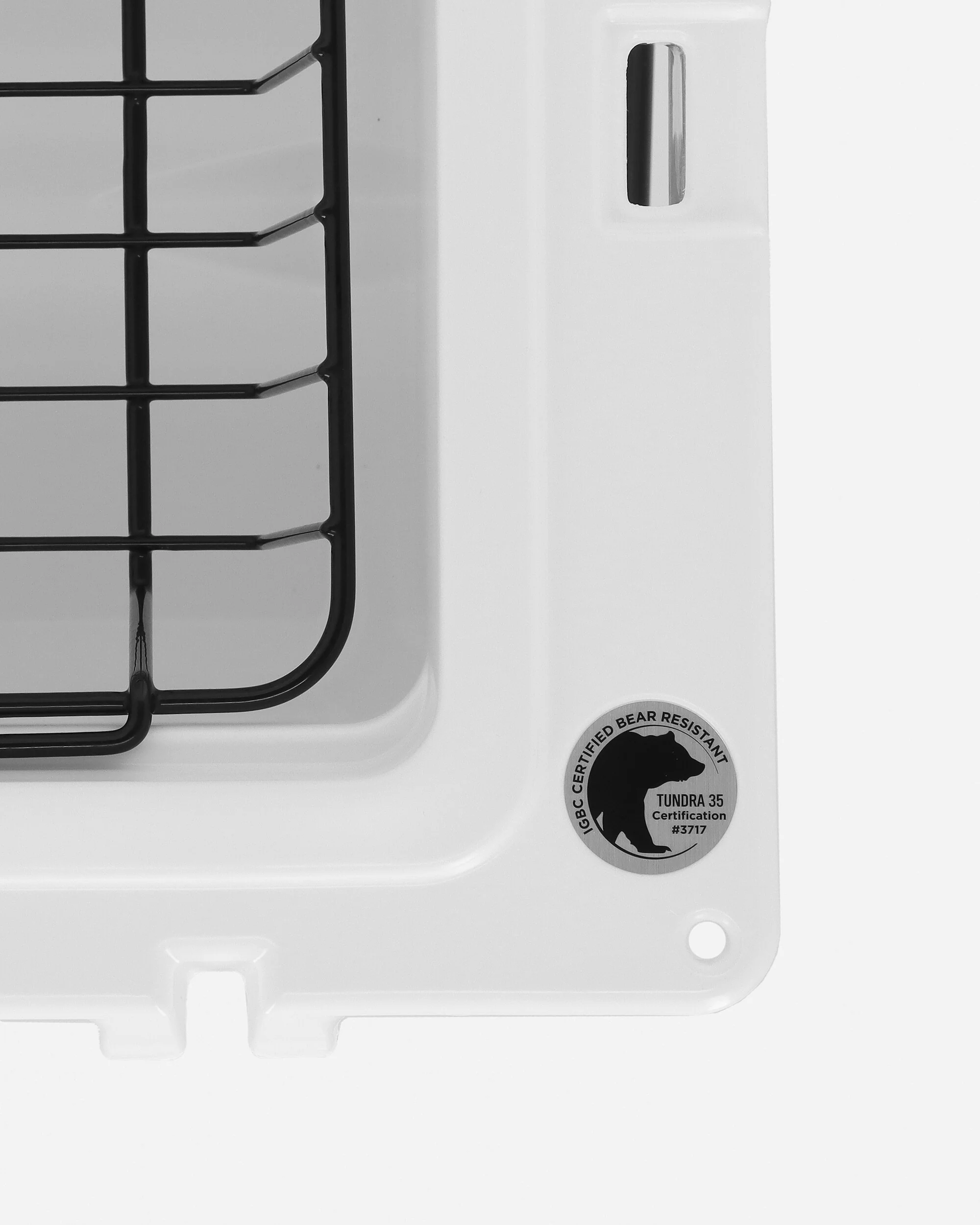 Tundra 35 Hard Cooler White - Image 9